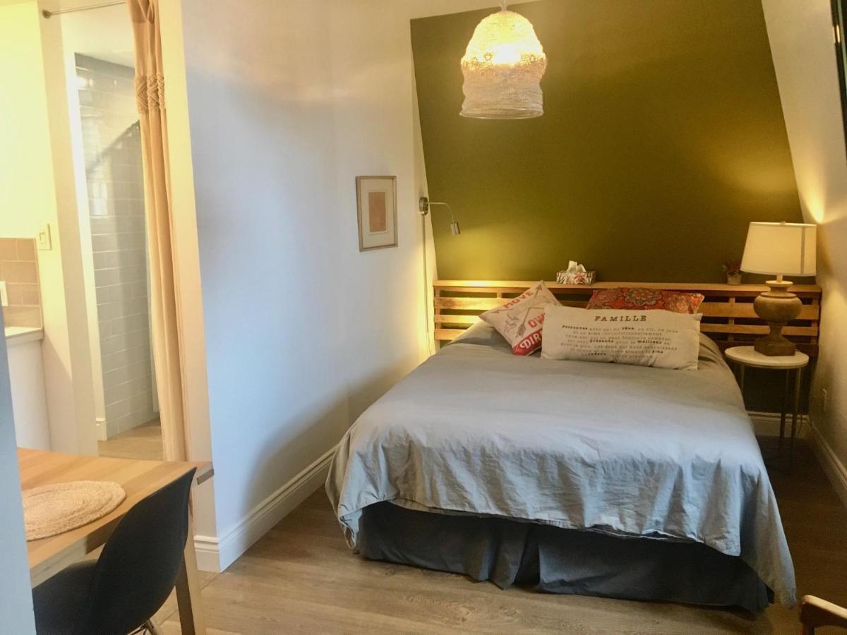 Au Vieux Presbytere De Saint-Leon Экстерьер фото