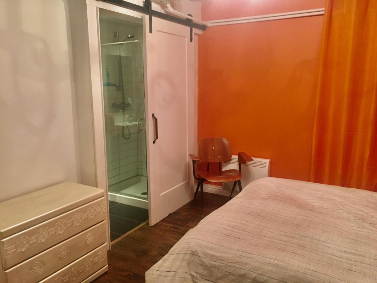 Au Vieux Presbytere De Saint-Leon Экстерьер фото